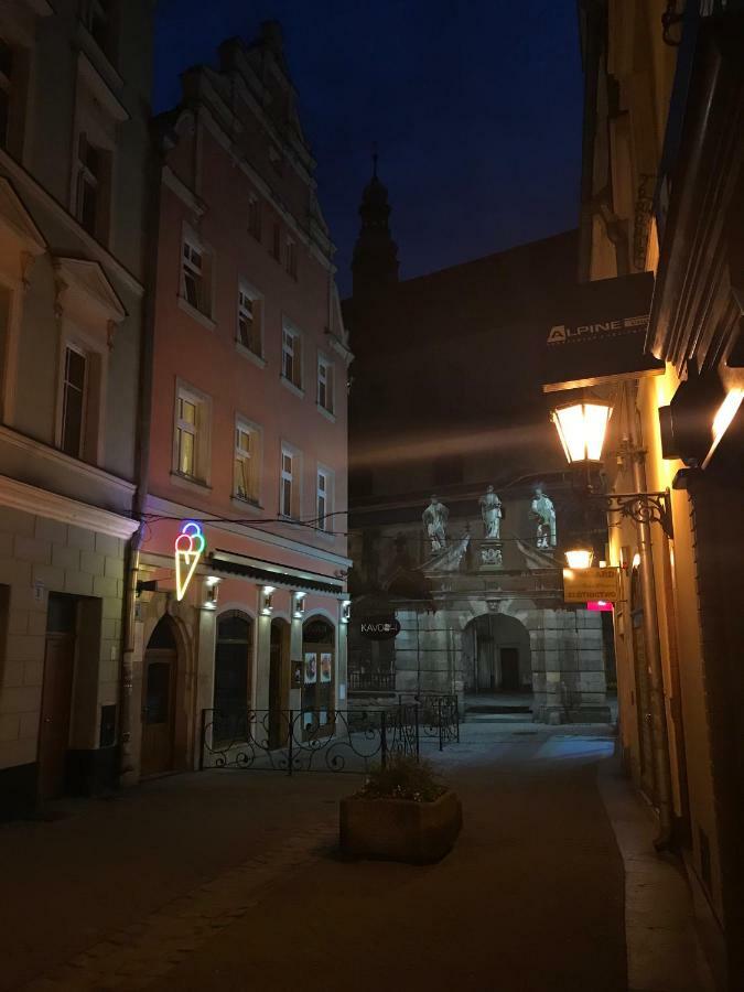 Willa Przy Czarnej Bramie Kladsko Exteriér fotografie